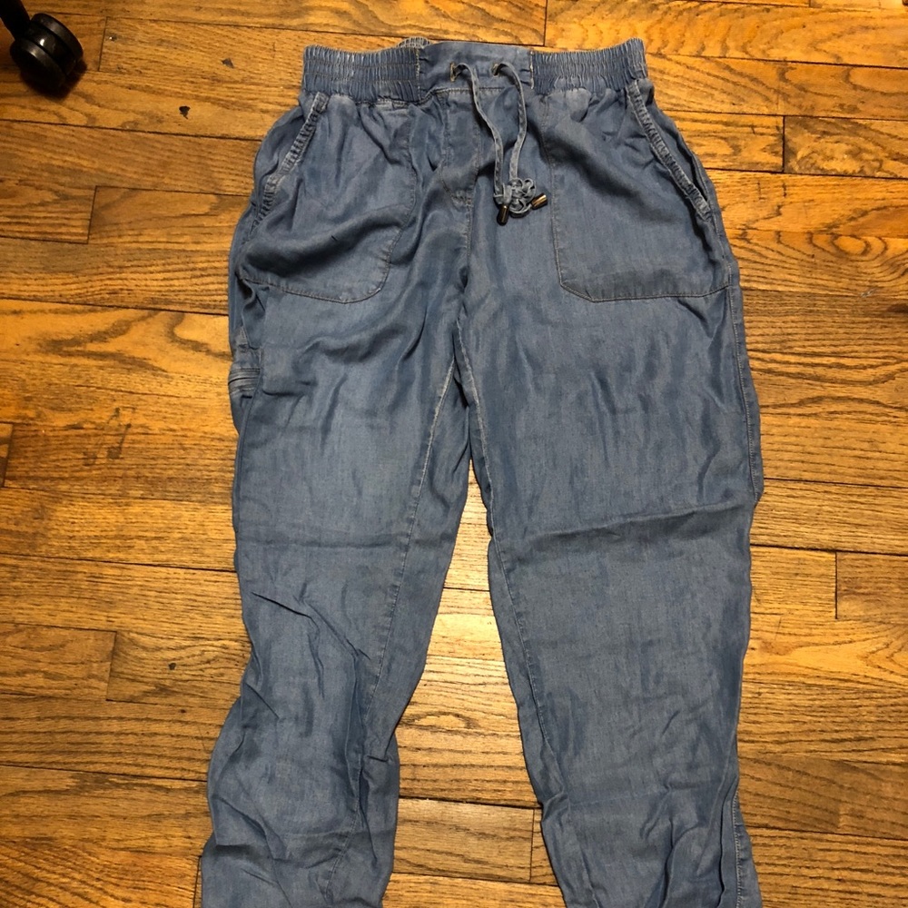 jean style jogger pants